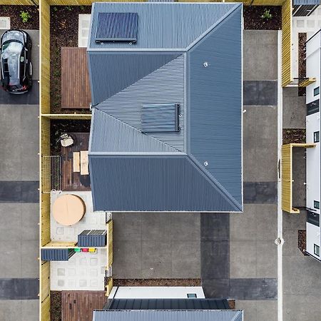 Cozy Retreat With Hot Tub Apartment Christchurch Luaran gambar