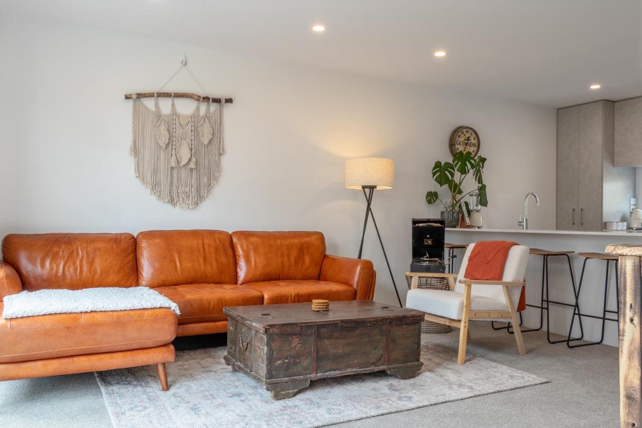 Cozy Retreat With Hot Tub Apartment Christchurch Luaran gambar