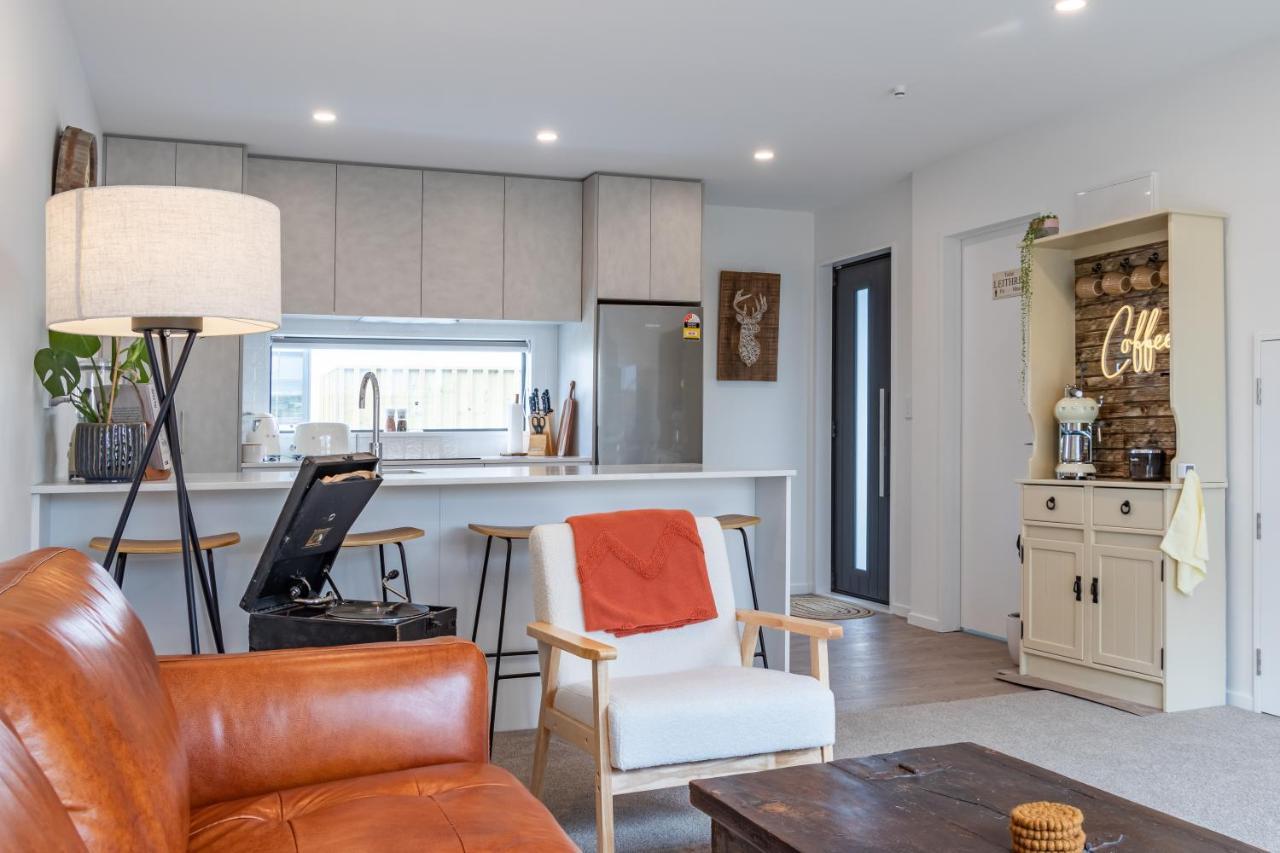 Cozy Retreat With Hot Tub Apartment Christchurch Luaran gambar