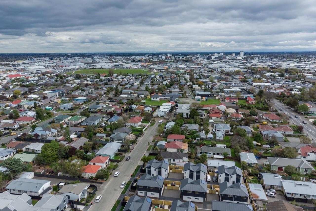 Cozy Retreat With Hot Tub Apartment Christchurch Luaran gambar
